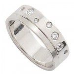 Alliance Femme Or blanc Diamants.
