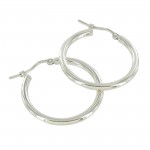 Boucles d'oreilles cr�oles Or blanc.