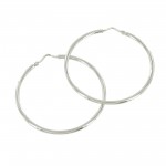 Boucles d'oreilles cr�oles Or blanc.